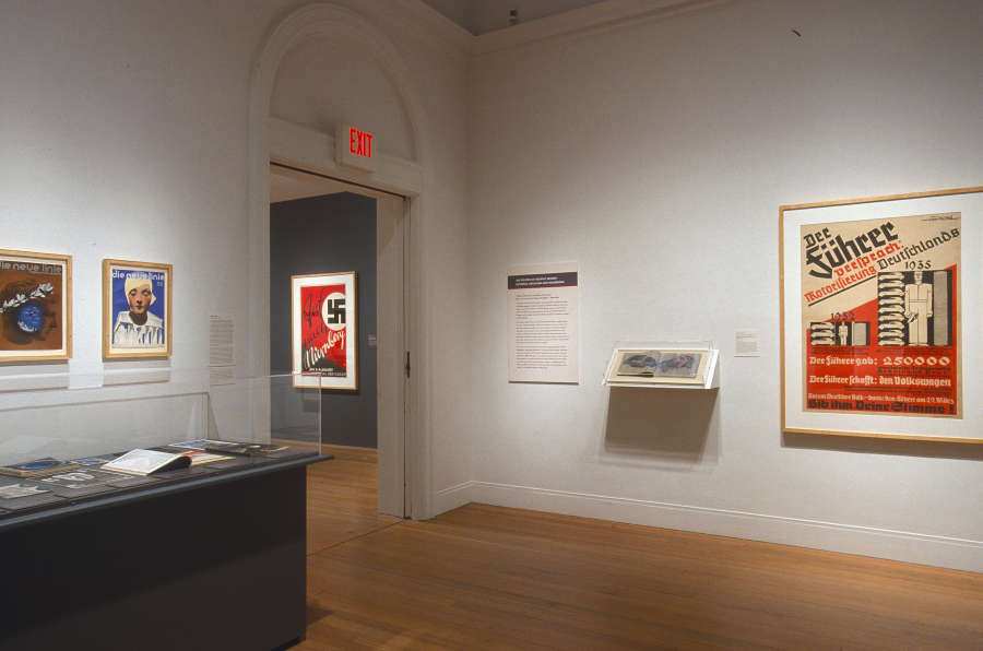 view exhibition image