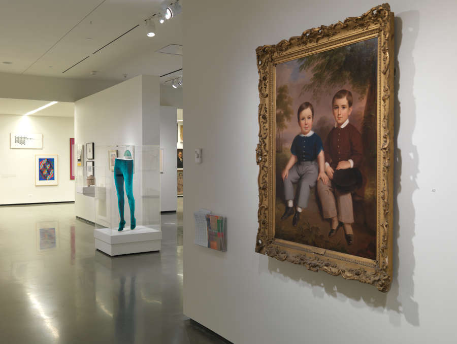 view exhibition image