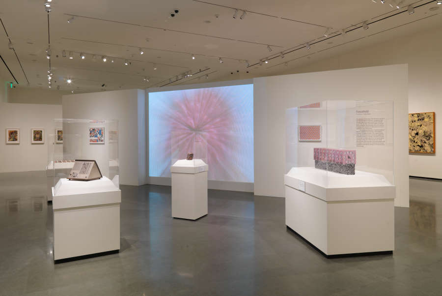 view exhibition image