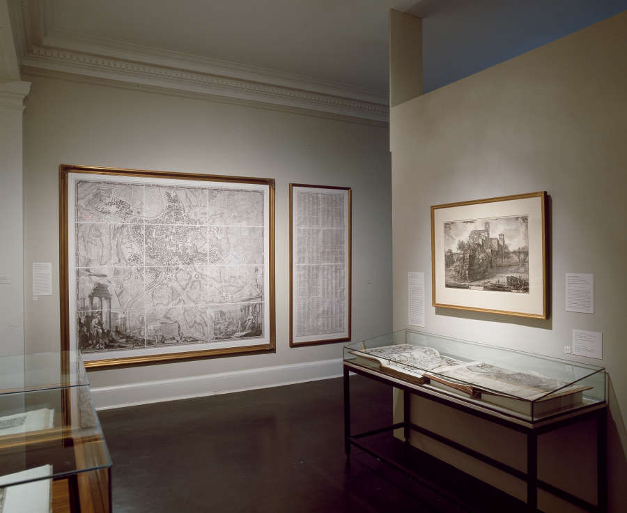 view exhibition image