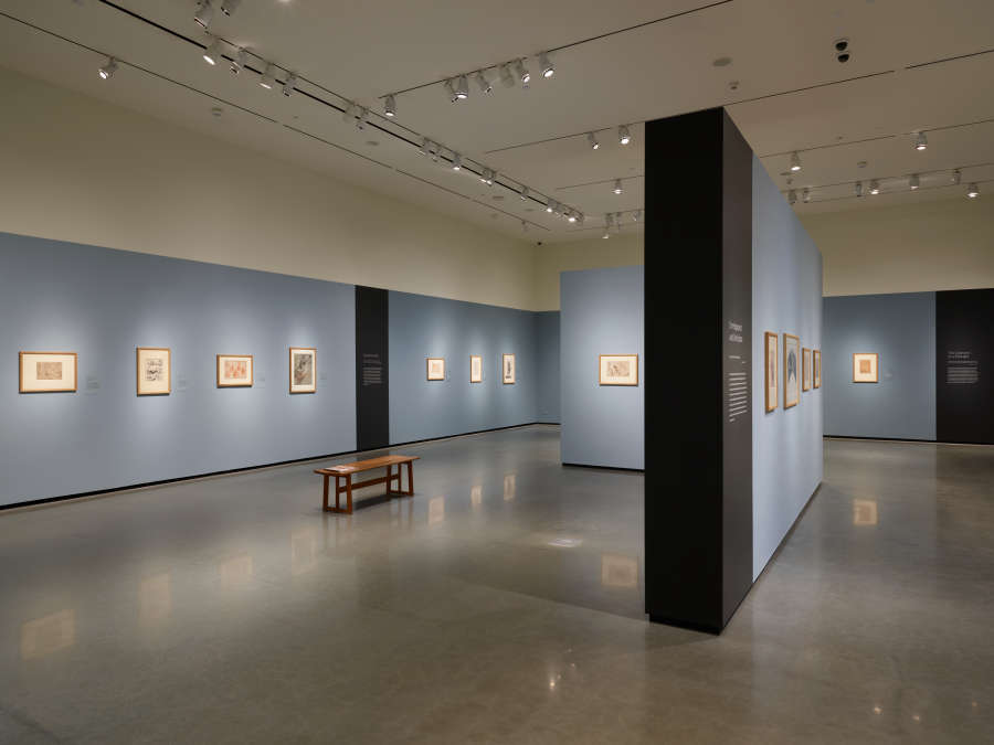 view exhibition image