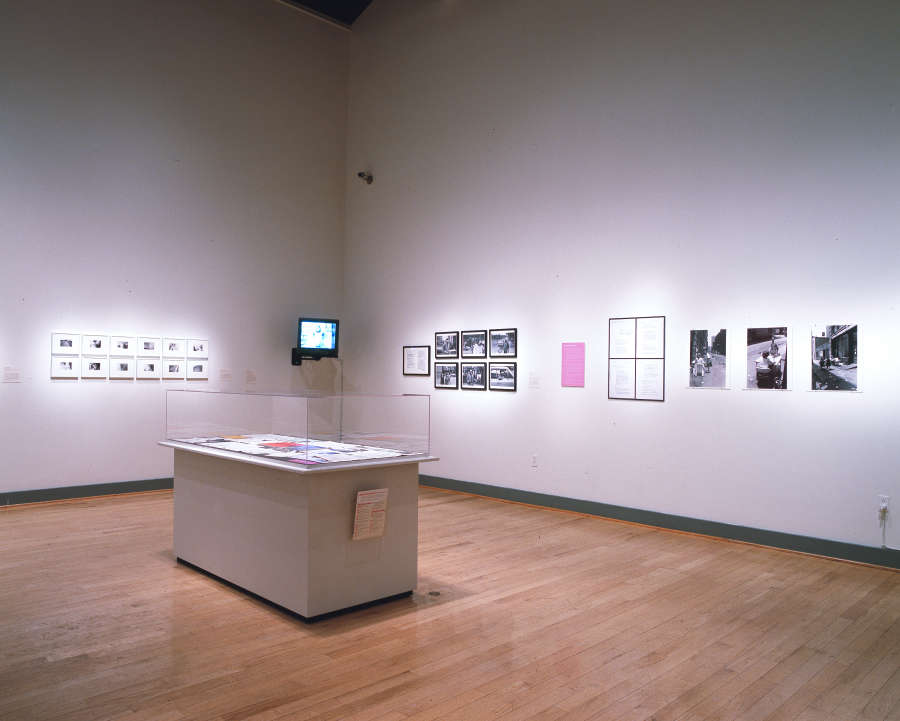 view exhibition image