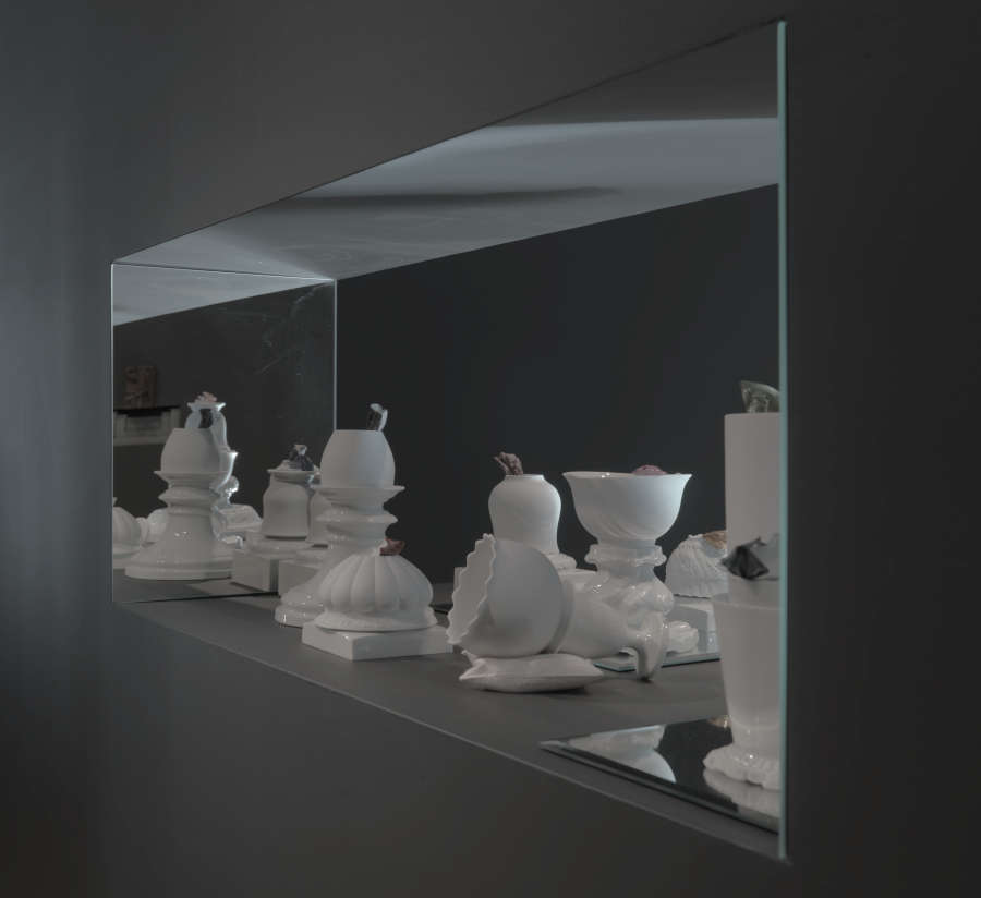 view exhibition image