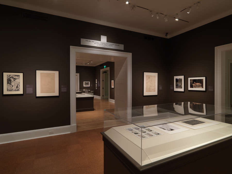 view exhibition image