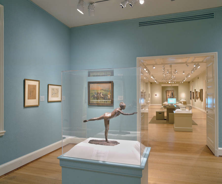 view exhibition image