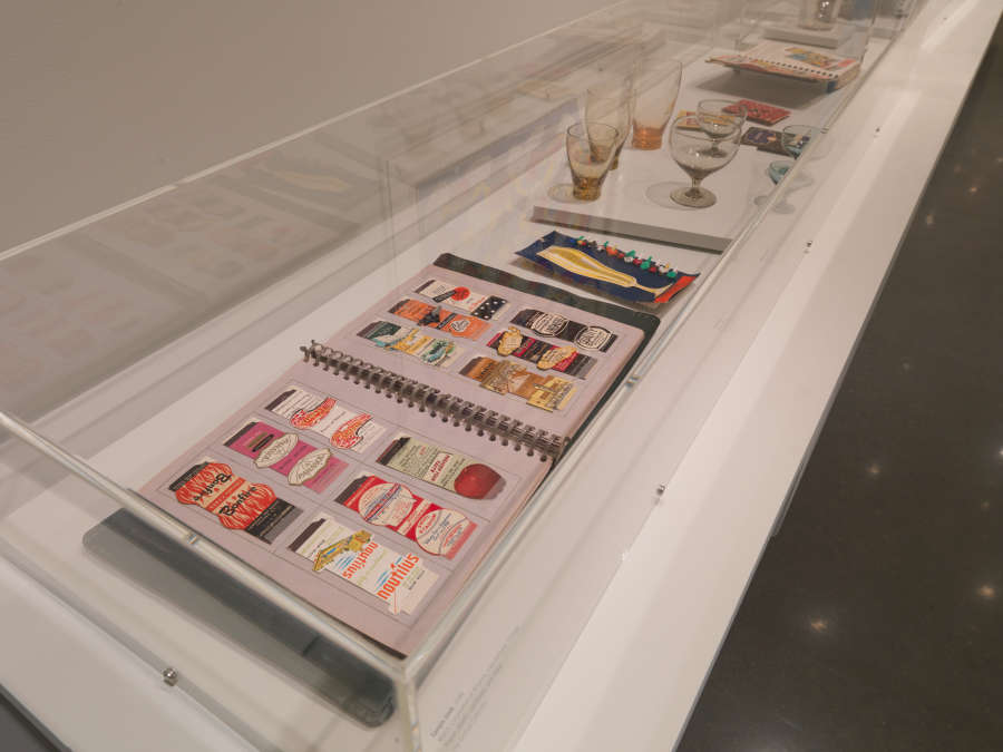 view exhibition image