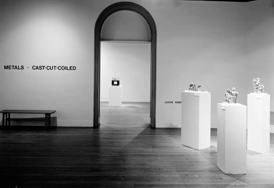 view exhibition image