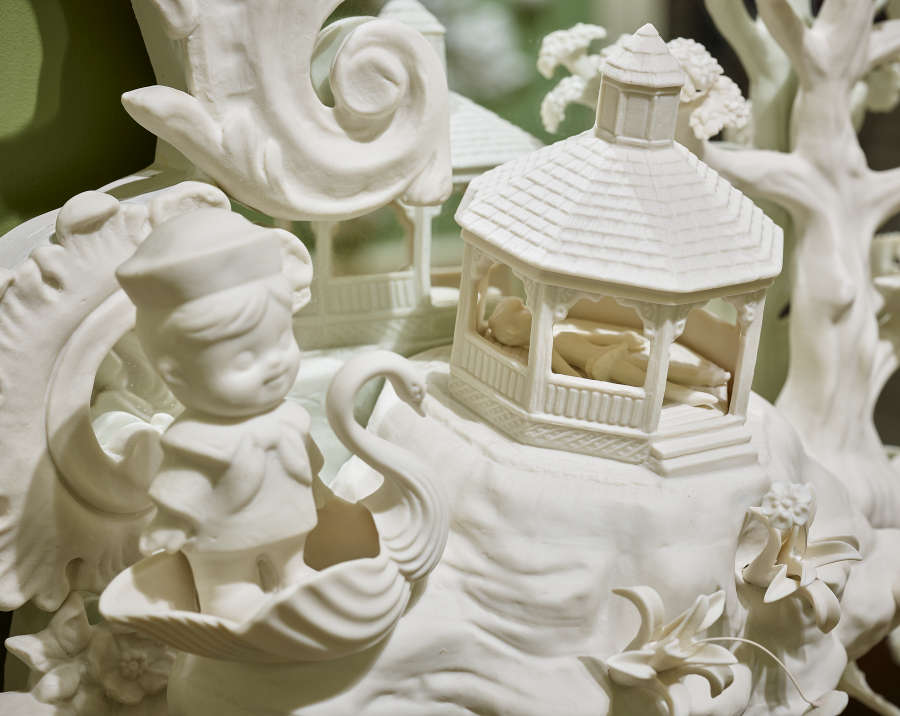 view exhibition image