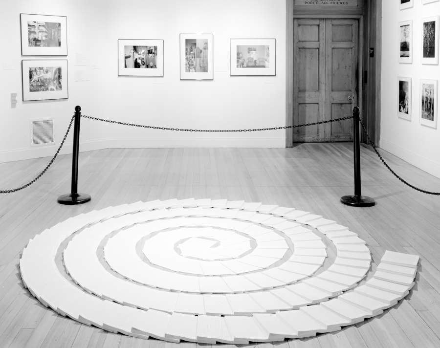 view exhibition image