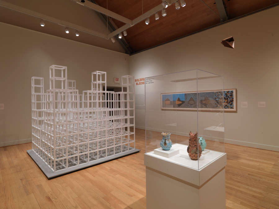 view exhibition image