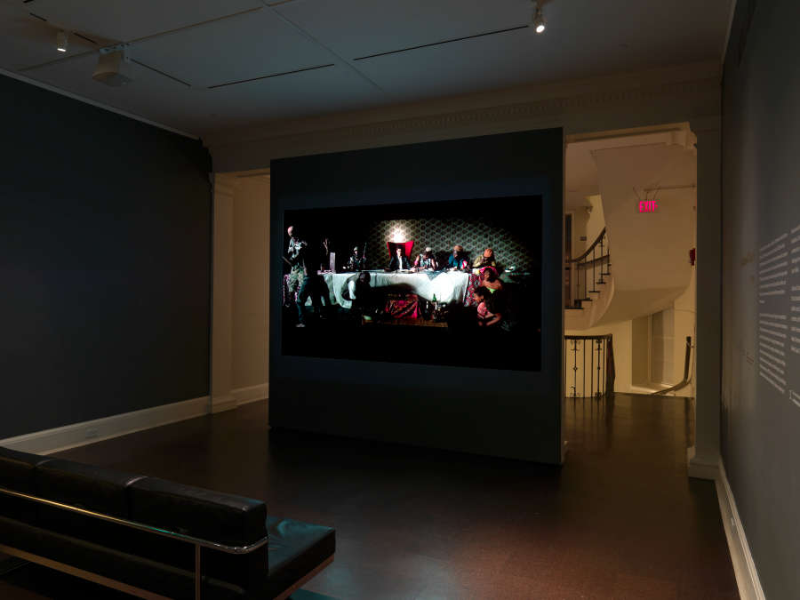 view exhibition image