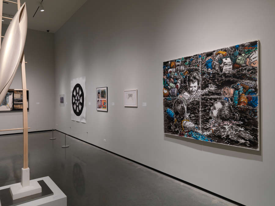 view exhibition image