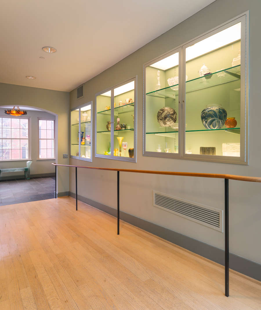 view exhibition image