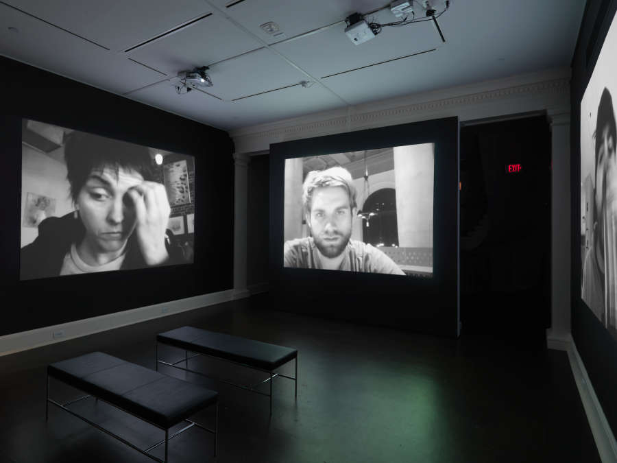 view exhibition image