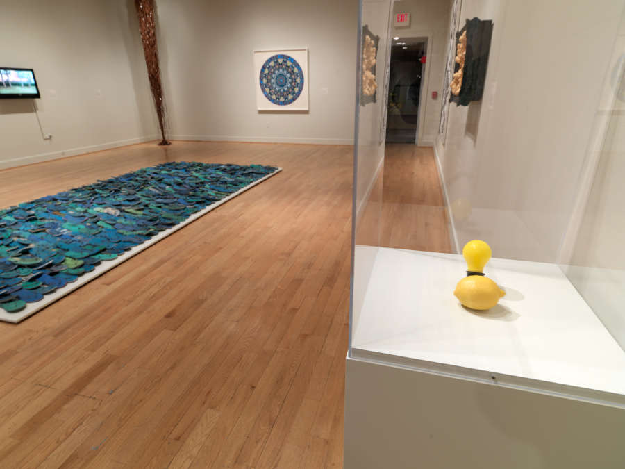 view exhibition image