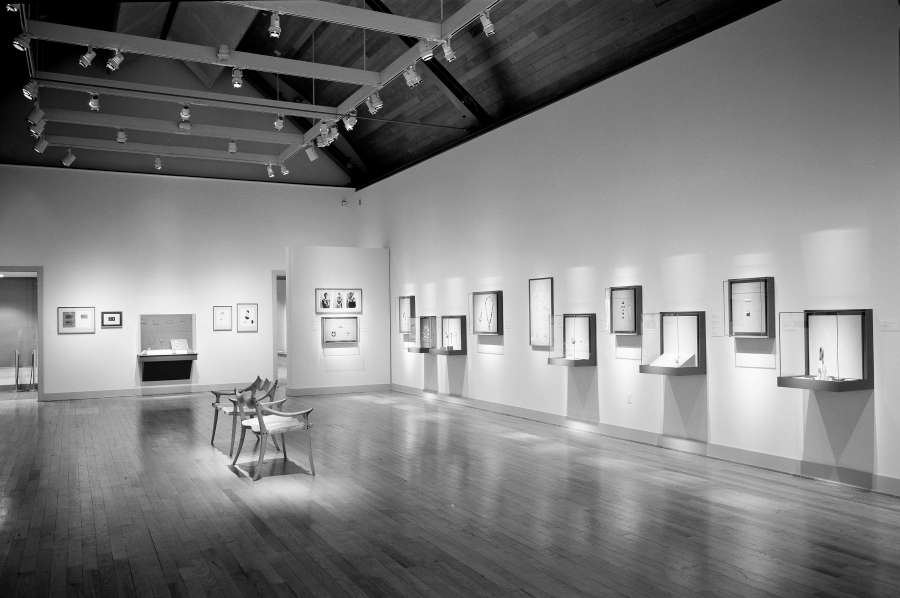 view exhibition image