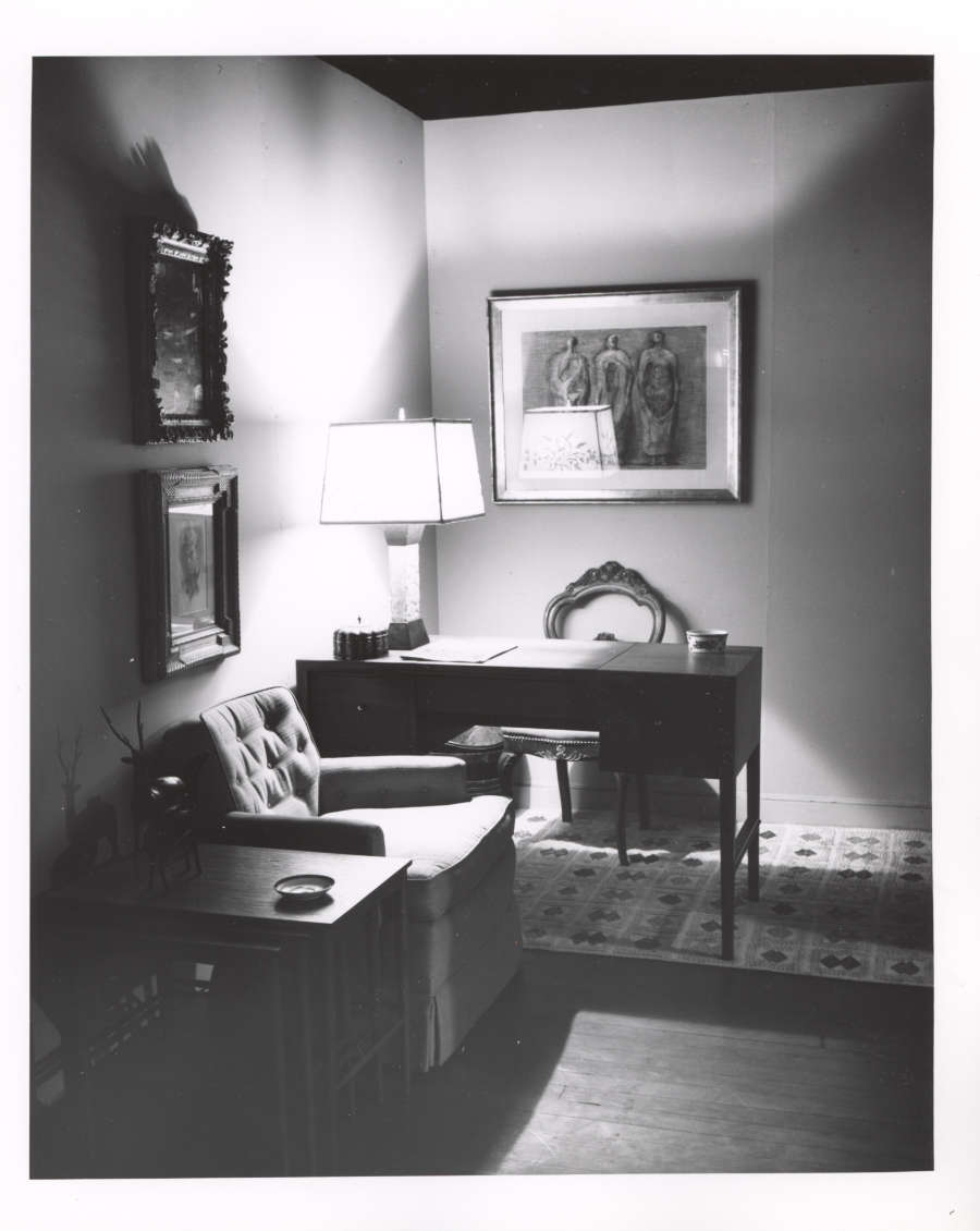 view exhibition image