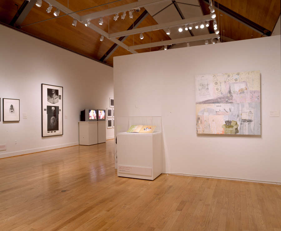 view exhibition image