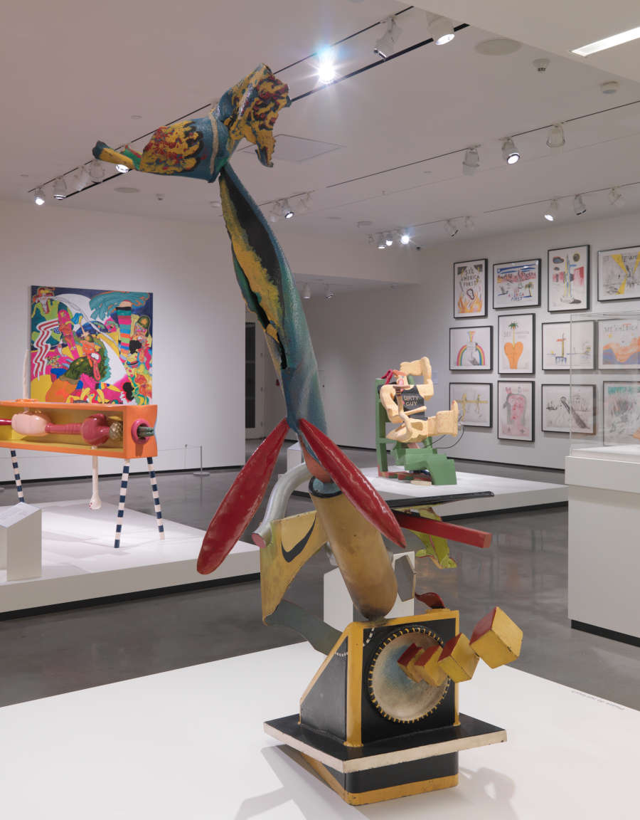 view exhibition image