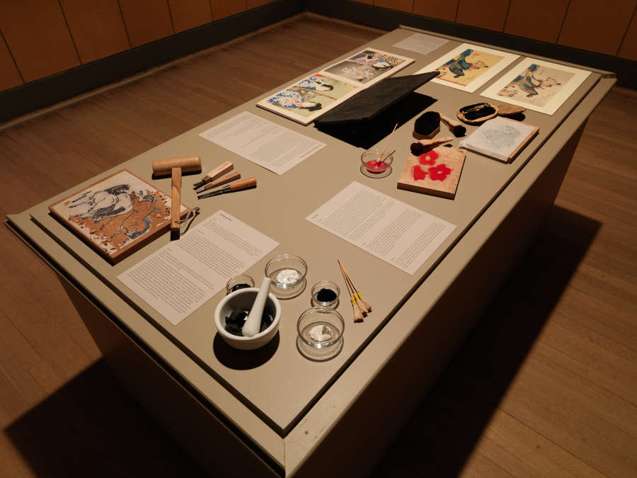 view exhibition image