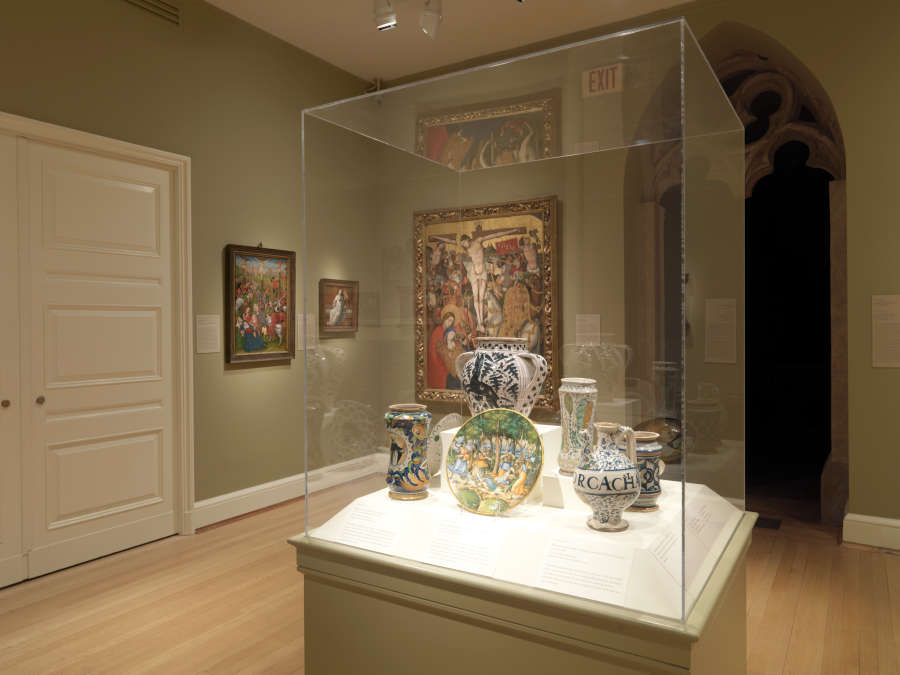 view exhibition image