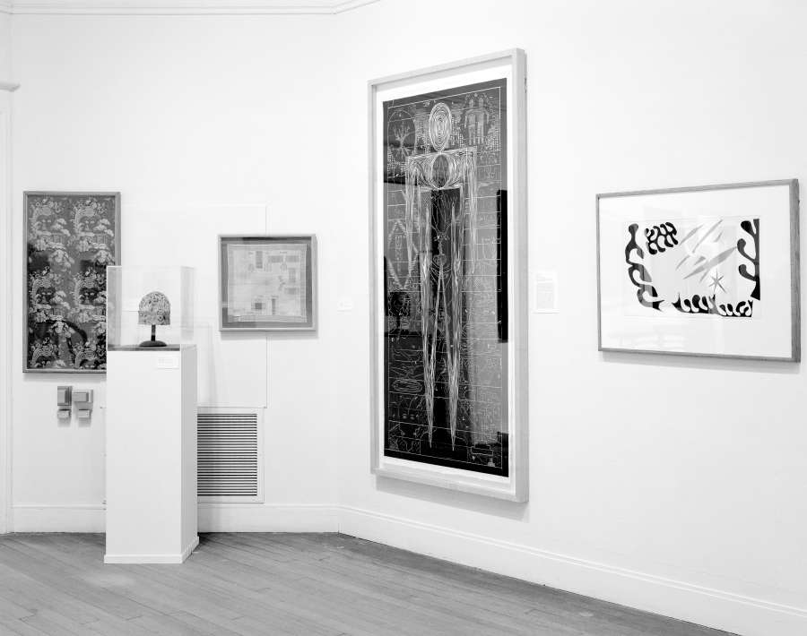 view exhibition image