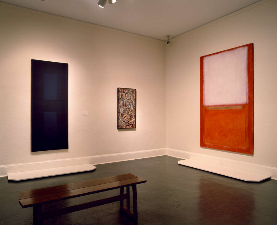 view exhibition image