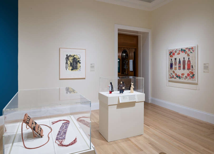view exhibition image