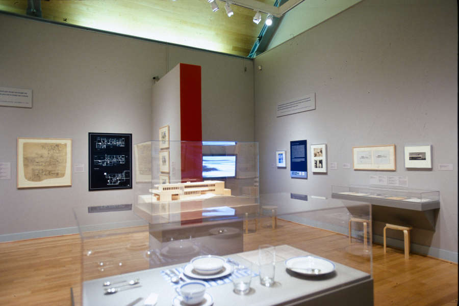 view exhibition image