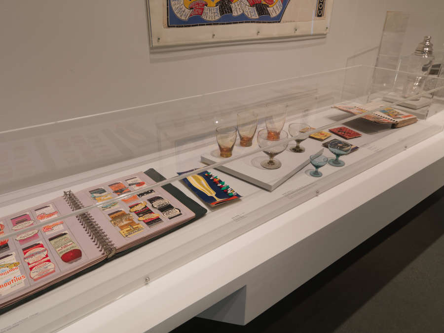 view exhibition image