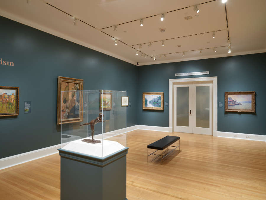 view exhibition image