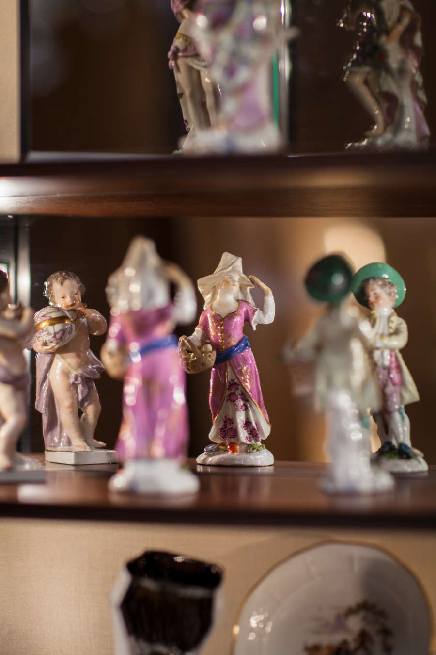 view exhibition image