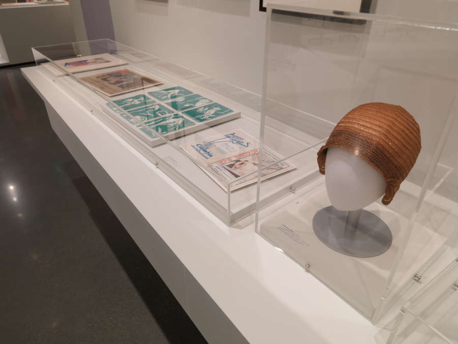 view exhibition image