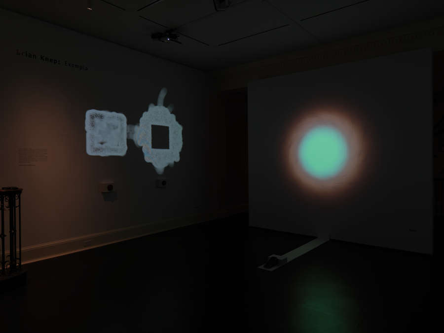 view exhibition image