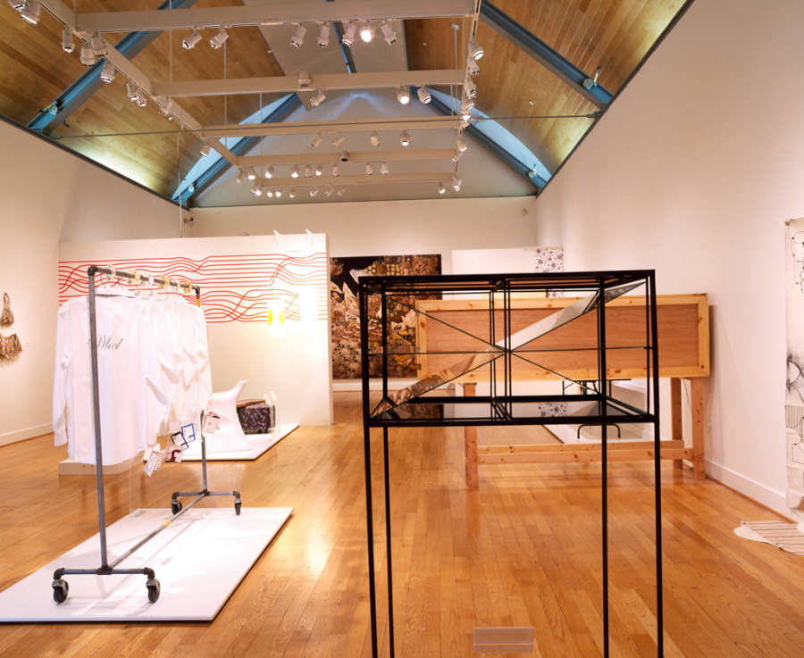 view exhibition image