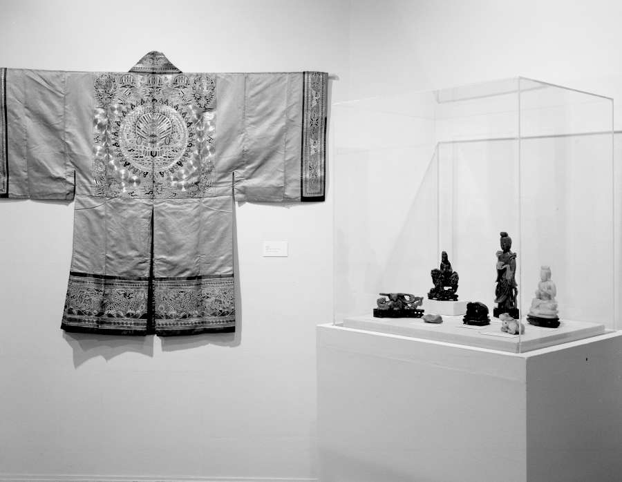 view exhibition image