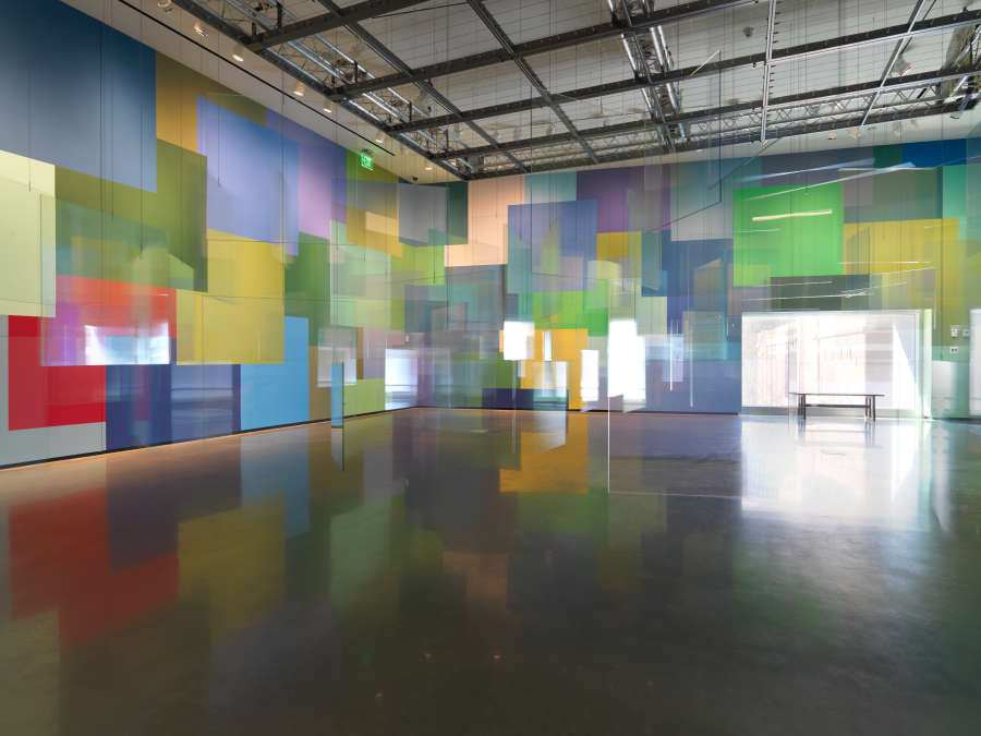 view exhibition image