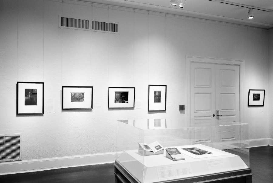 view exhibition image