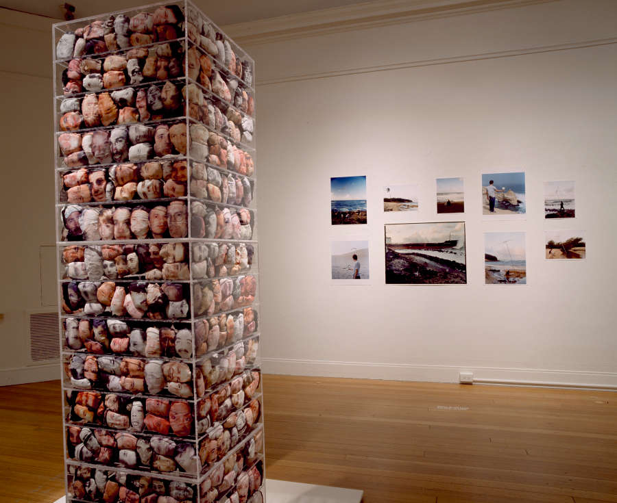 view exhibition image