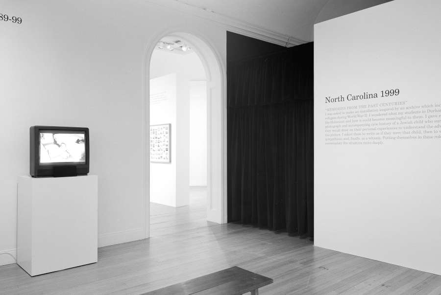 view exhibition image