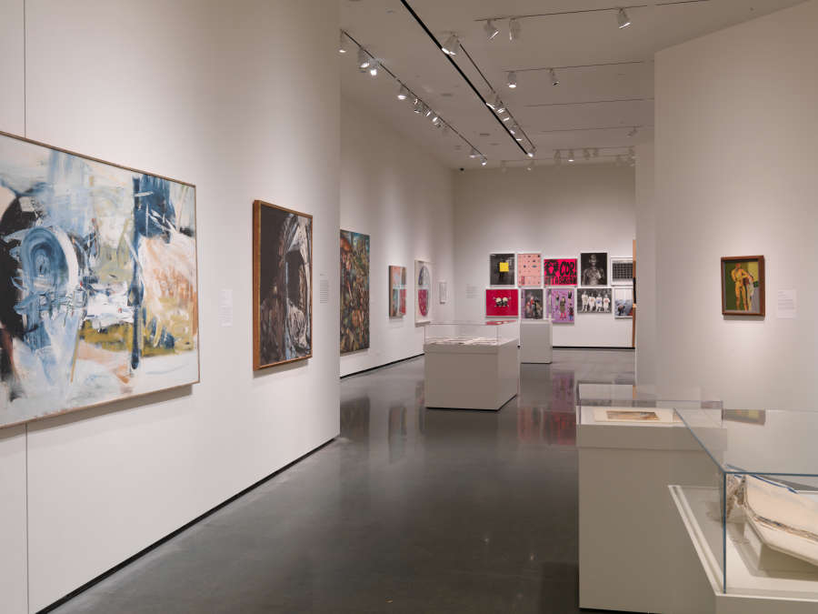 view exhibition image