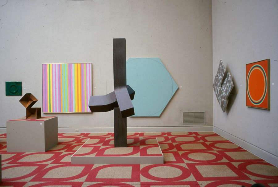 view exhibition image