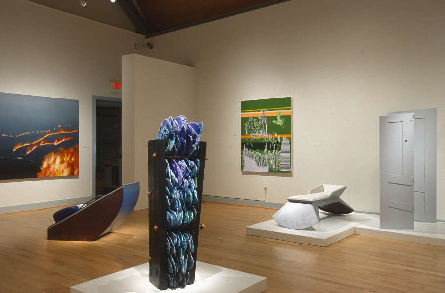 view exhibition image