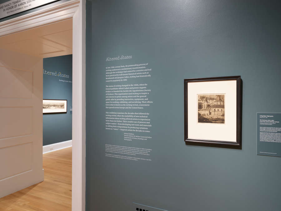 view exhibition image