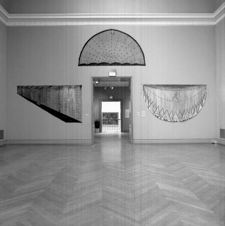 view exhibition image