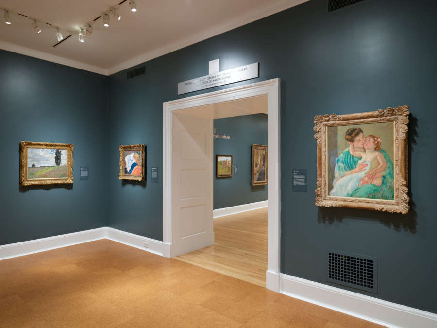 view exhibition image