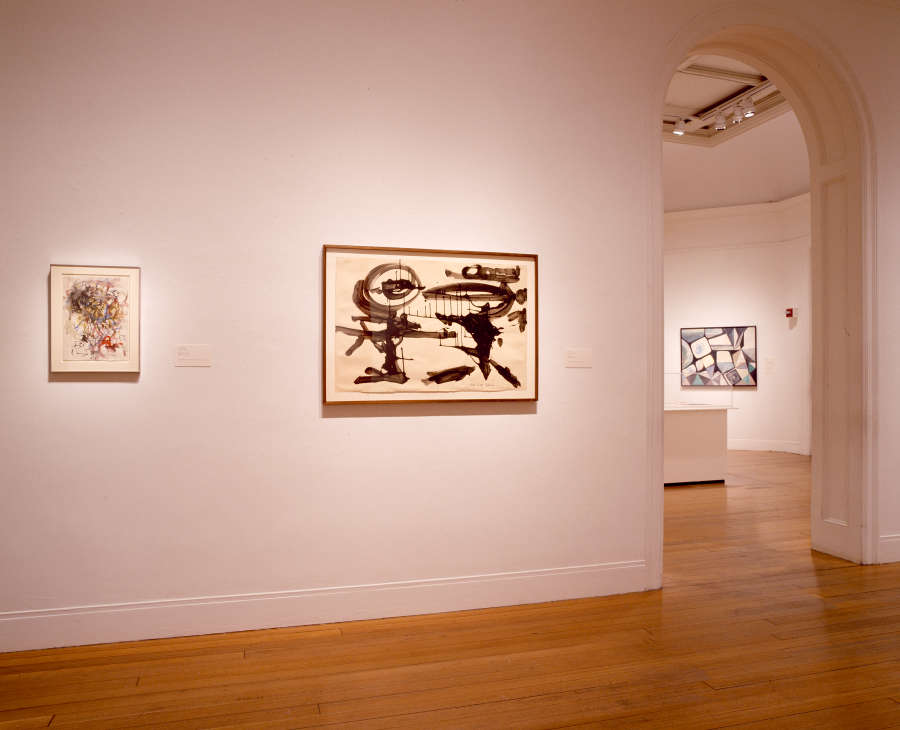 view exhibition image