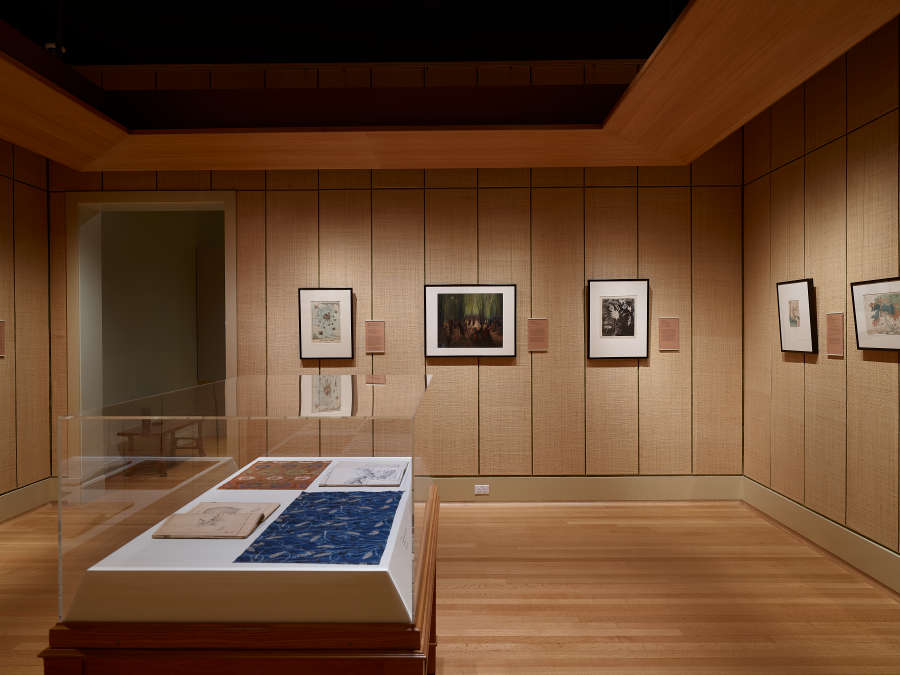 view exhibition image