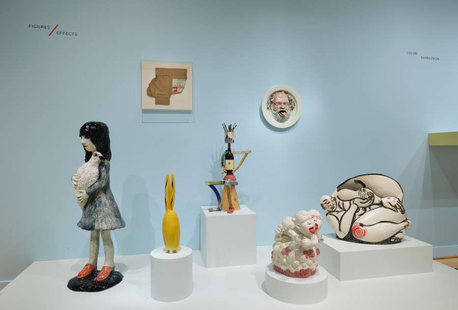 view exhibition image