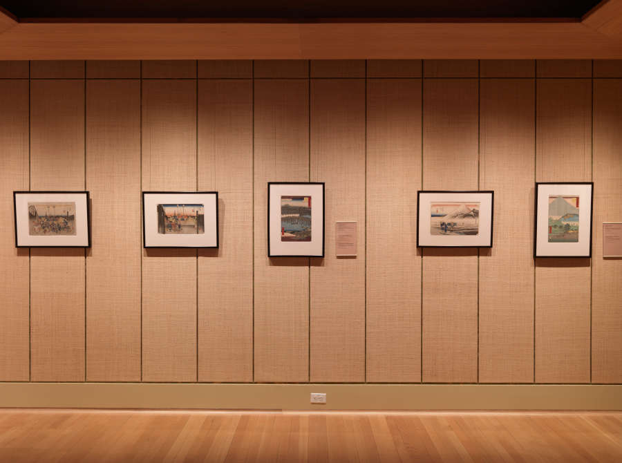 view exhibition image